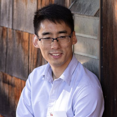 Professor Daniel Kang